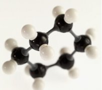 脲醛樹脂膠、酚醛樹脂膠和三聚氰胺膠的區別